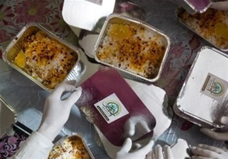 200 هزار پرس اطعام علوی توسط خادمیاران رضوی در تهران توزیع می‌شود