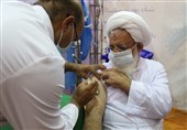 امام‌جمعه یزد: گروه‌های سنی مشمول هرچه سریع‌تر برای دریافت واکسن اقدام کنند/ رعایت پروتکل‌های بهداشتی همچنان ضروری است