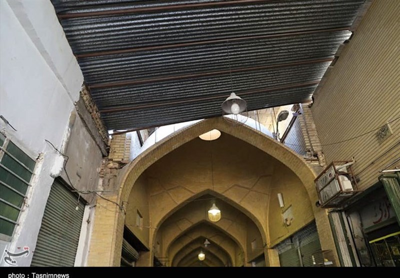 مرمت ناایمن سقف قدیمی‌ترین بازار شیراز + تصاویر