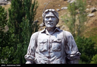 آئین رونمایی از تندیس محمود اجل پدر کوهنوردی کلاسیک ایران