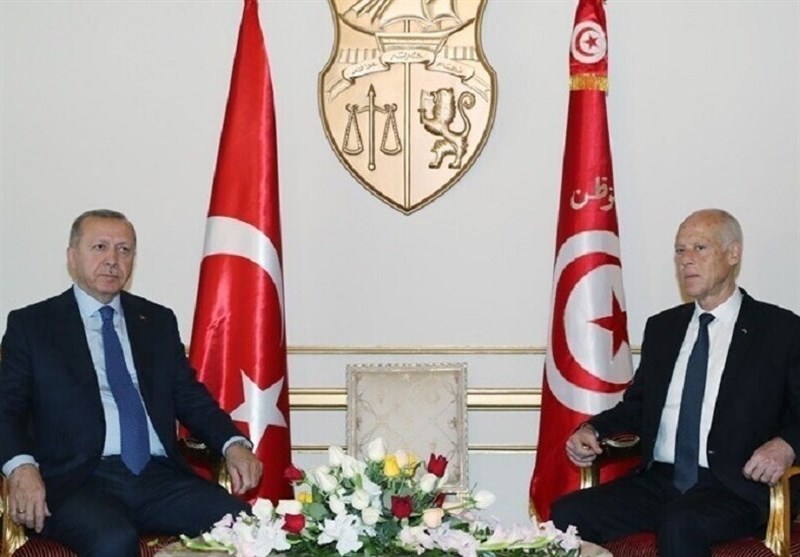 تماس تلفنی اردوغان با رئیس‌جمهور تونس/ جدیدترین تصمیمات «قیس سعید»