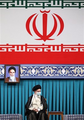 مراسم تنفیذ حکم ریاست جمهوری دوره سیزدهم در حسینیه امام خمینی(ره)