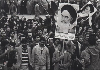  کتابی که سرچشمه اصلی "شروع و استمرار انقلاب اسلامی" را نشان می‌دهد 