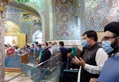 رئیس مجلس سنای پاکستان به حرم رضوی مشرف شد