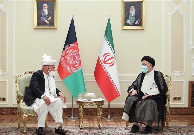Raeisi Stresses Iran’s Cooperation with Kabul Government