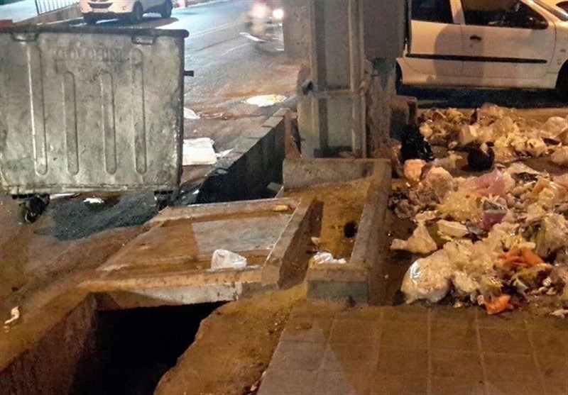 حمله شبانه زباله‌گردها به مخازن زباله تهران + تصاویر