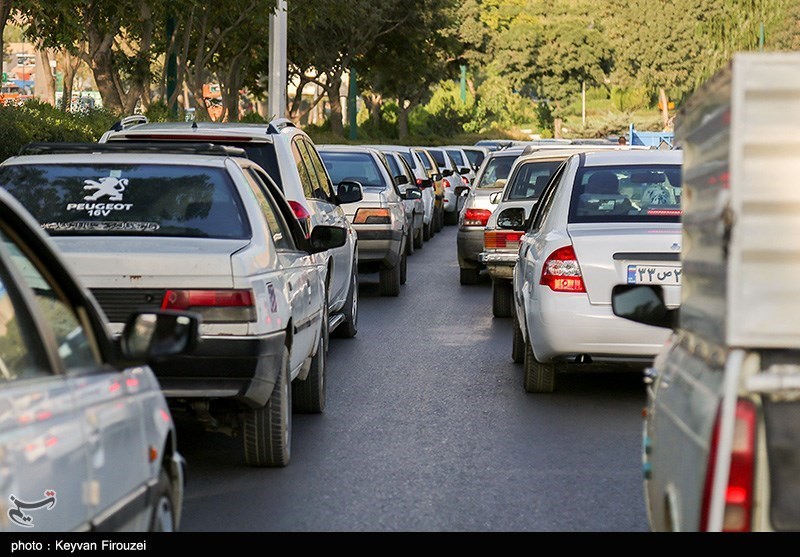 ترافیک سنگین در آزادراه کرج - تهران/ تردد در کرج - چالوس روان است