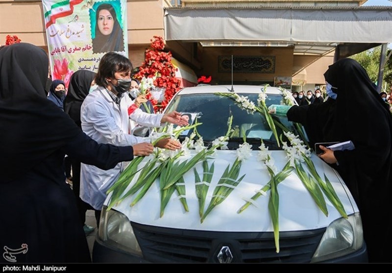 روایت تصویری تسنیم از مراسم تشییع شهیده مدافع سلامت در اصفهان