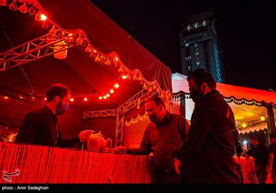 فعالیت موکب های سفینةالنجاة و موکب دلواپسان اربعین در ماه محرم - شیراز