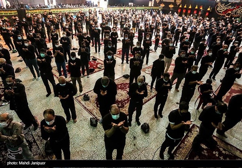 عزاداری روز تاسوعا در حسینیه بسیج اصفهان به روایت تصویر