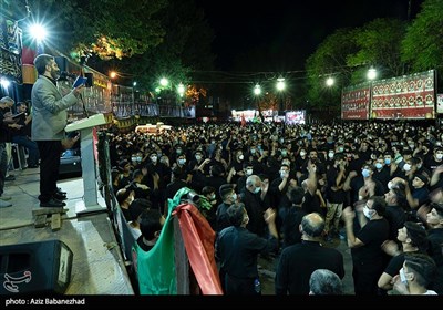 مراسم عزاداری شب عاشورای حسینی در خرم آباد 