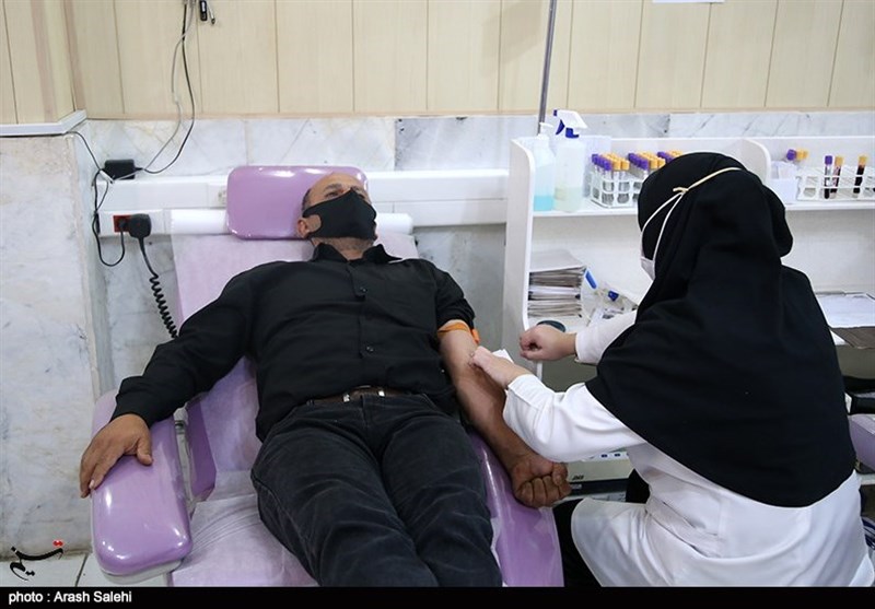 حضور بیش از 1700 اصفهانی برای اهدای خون در روزهای تاسوعا و عاشورا +تصاویر
