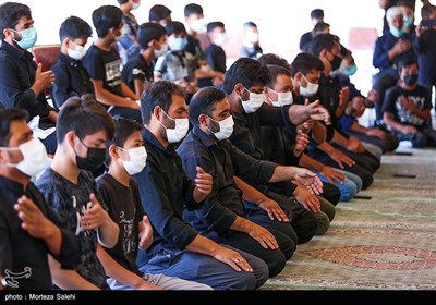 عزاداری روز عاشورا در هیئت افغانستانیهای مقیم اصفهان