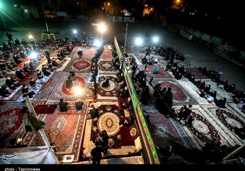 مراسم شام غریبان حسینی در هیئت افغانستانی‌های مقیم اراک به روایت تصویر