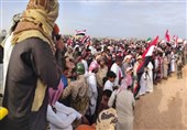 تظاهرات ضد استعماری یمنی‌ها در اعتراض به ورود نظامیان انگلیس به «المهره»