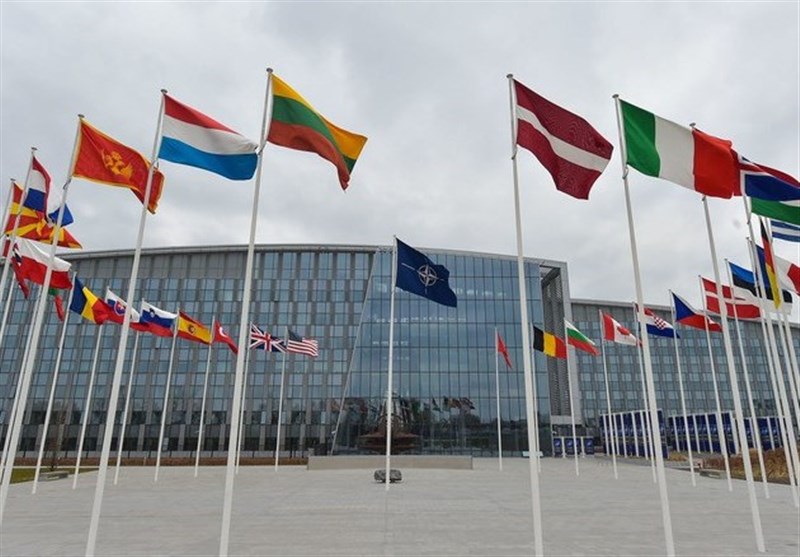 أعضاء الناتو یوقّعون بروتوکولات انضمام فنلندا والسوید إلى الحلف