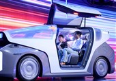 رونمایی &quot;بایدو&quot; غول فناوری چینی از &quot;روبوکار&quot; نخستین خودروی بدون‌ راننده