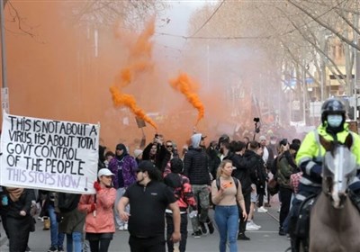  خشم مردم استرالیا از سیاست‌های ضد کرونایی دولت/ درگیری شدید معترضان و پلیس 