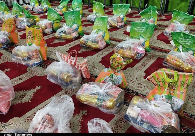 4500 بسته کمک معیشتی به همت بسیج کارمندی استان خوزستان توزیع شد