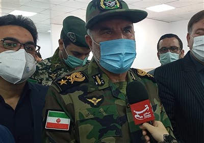 فرمانده نیروی زمینی ارتش: در حوزه "پهپادی و موشکی" فعالیتهای گستردهای داریم/ استقرار یگان پهپادی ارتش در کرمان