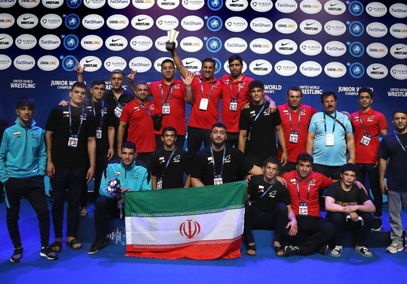 ایران تحرز لقب الوصافة فی بطولة العالم للمصارعة الرومانیة للشباب فی روسیا