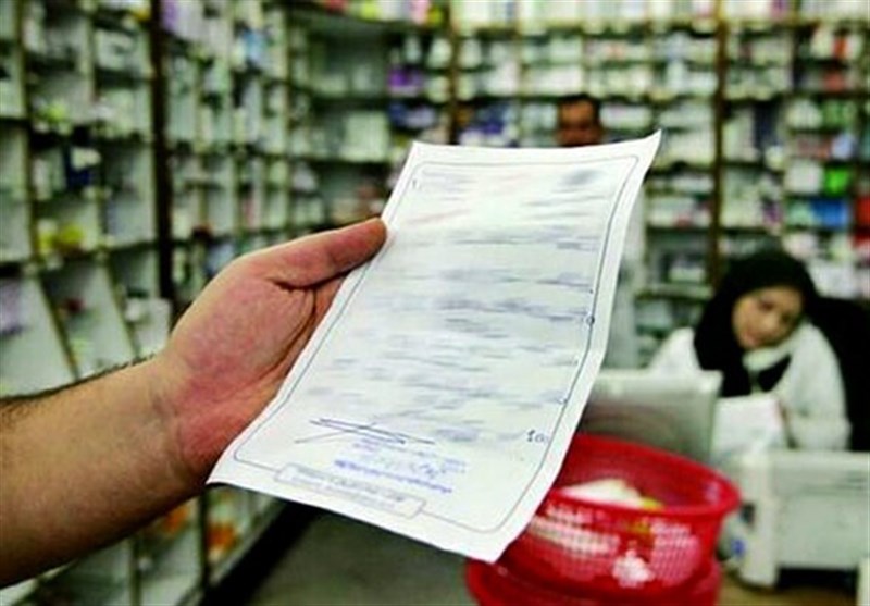 روایت خبرنگار تسنیم از بازار دارو در استان کرمان / نسخه‌هایی که راهی بازار سیاه می‌شود/ کمبود دارو و تجهیزات درمانی کرونا
