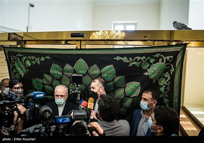 بدرقه محمدجواد ظریف، توسط حسین امیر عبداللهیان وزیر امور خارجه جدید