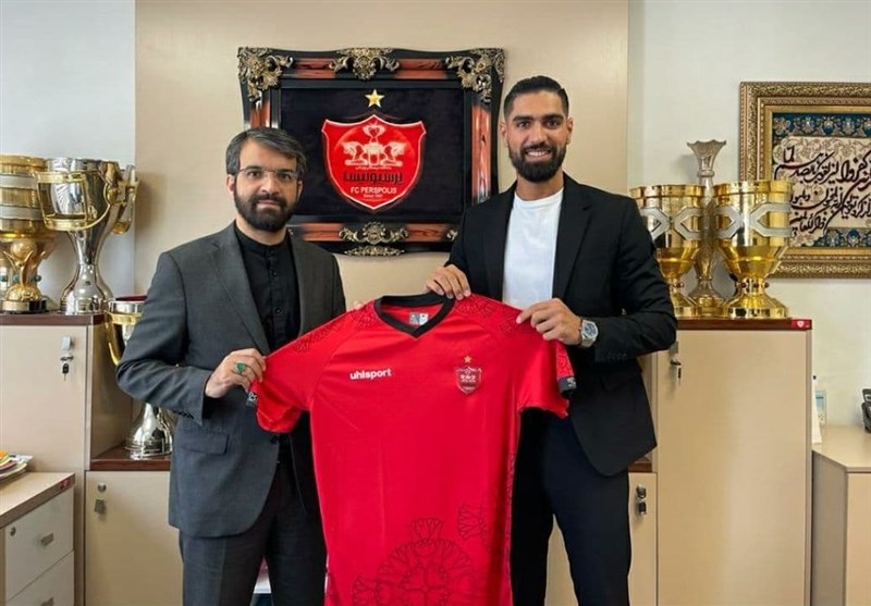 Reza Asadi Persepolis’ Fourth Signing Sports news Tasnim