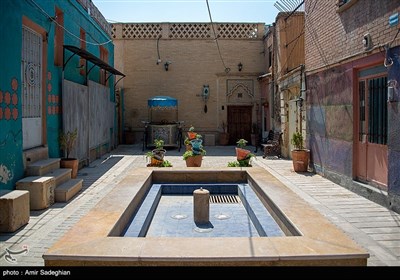 کوچه گالری نارنجستان قوام-شیراز