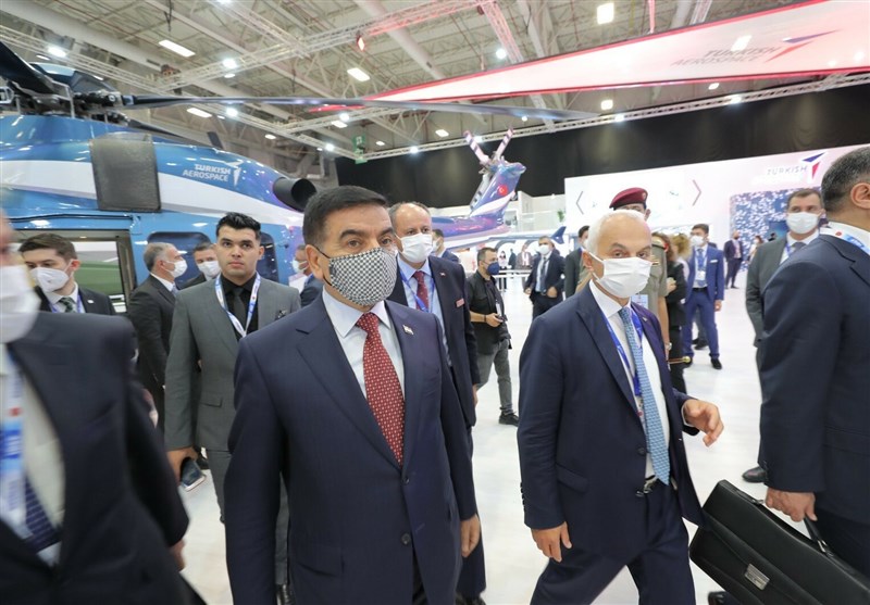 وزیر دفاع عراق از تفاهم با ترکیه برای خرید پهپاد و بالگرد نظامی خبر داد