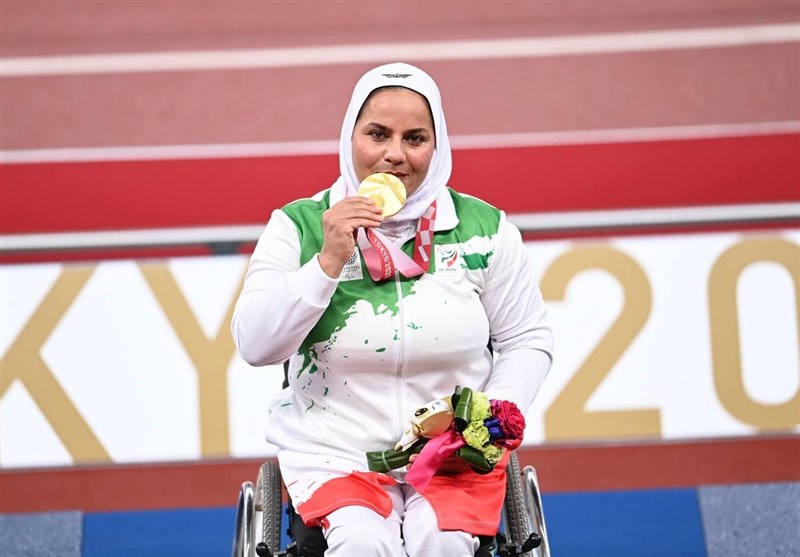 پارالمپیک 2020 توکیو| تجلیل از هاشمیه متقیان برای عشق به ایران، پرچم و سرود ملی