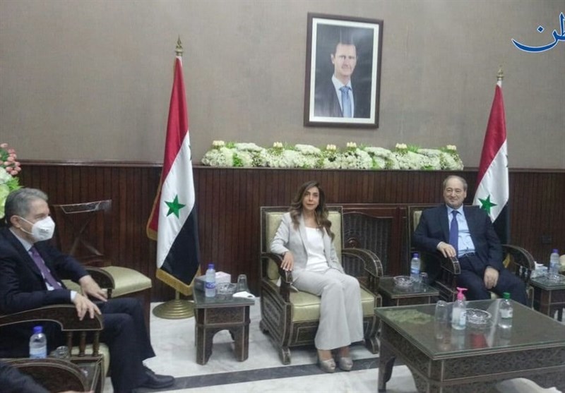 ورود هیئت لبنانی به سوریه و دیدار با فیصل المقداد