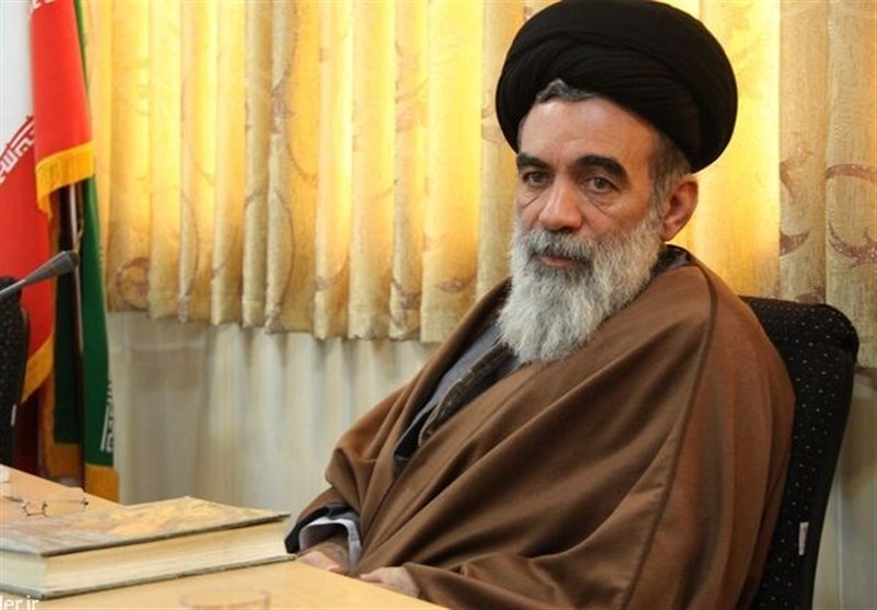 حجت‌الاسلام والمسلمین حسینی‌خراسانی با حکم رهبر انقلاب به عضویت شورای نگهبان درآمد
