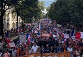 Thousands Flood Streets of Paris to Protest against COVID-19 Health Passes (+Video)