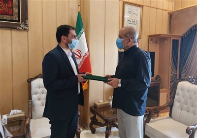  وزیر کشور حکم «ارجائی شیرازی» را برای شهرداری مشهد صادر کرد 