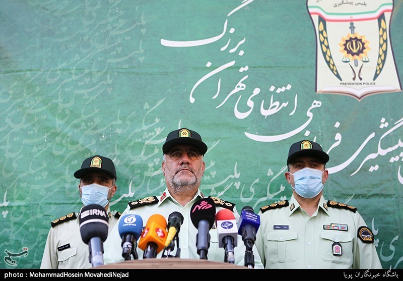 واکنش رئیس پلیس تهران به استفاده سلبریتی‌ها از بادیگارد: قانونی نیست!/وضعیت ترافیک تهران شاید بدتر هم بشود