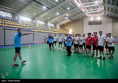 اردوی تیم ملی هندبال جوانان ایران در کرمانشاه