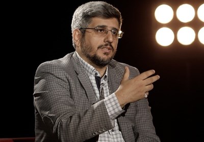  یزدی: مخاطب شبکه مستند را هوشمند فرض می‌کنیم/ داستان حبس تیم ملی در رختکن و شوخی مهدوی‌کیا 