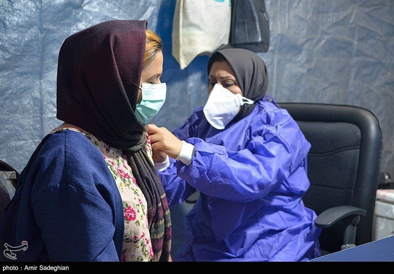 İran&apos;da Korona Aşısı Uygulamasında Rekor Kırıldı