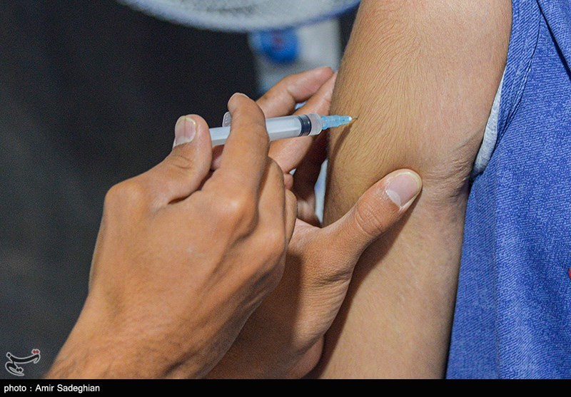 میانگین واکسیناسیون اردبیل 2 درصد از کشوری بالاتر است/کسانی که واکسینه نشوند از برخی خدمات عمومی محروم می‌شوند
