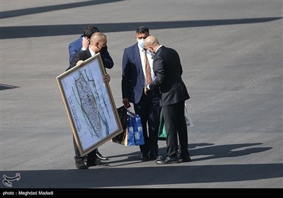 وصول الکاظمی إلى طهران