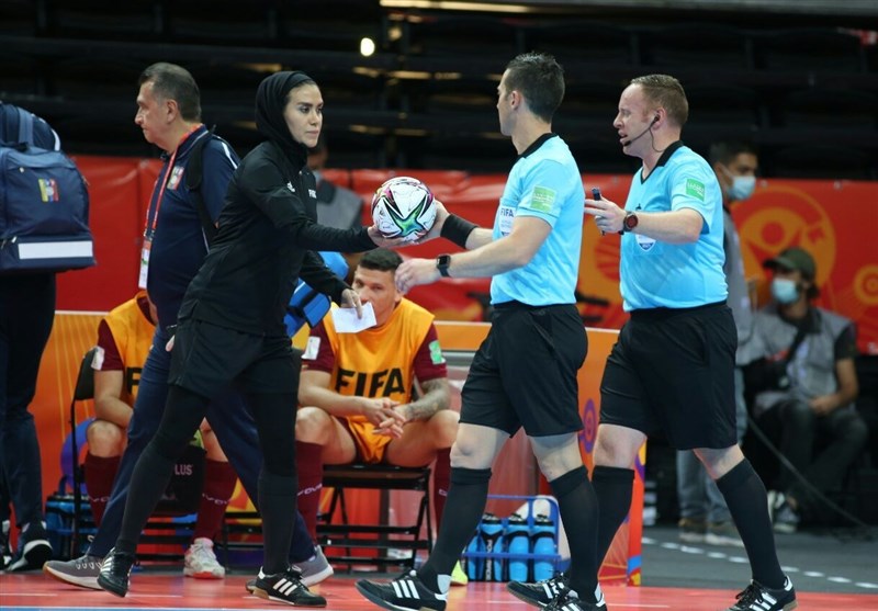Iranian Female Referee Nazemi in 2021 Futsal World Cup Final