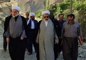 حضور نماینده ولیفقیه در کردستان در بین روستانشینان/دستور ساماندهی رسیدگی به مشکلات مردم منطقه صادر شد