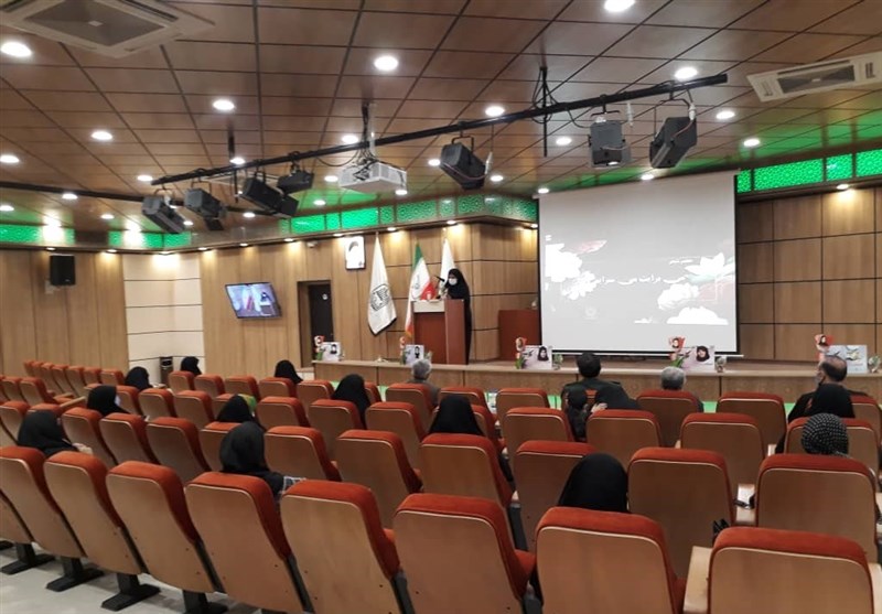 کنگره شهدای زنجان| آیین اختتامیه عصر شعر بسیج جامعه زنان برگزار شد + فیلم