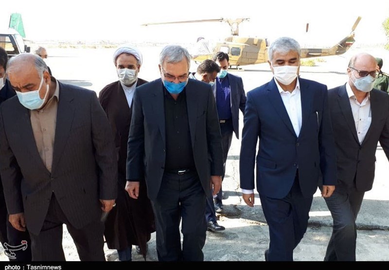 وزیر بهداشت برای بررسی وضعیت کرونا به کرمانشاه سفر کرد