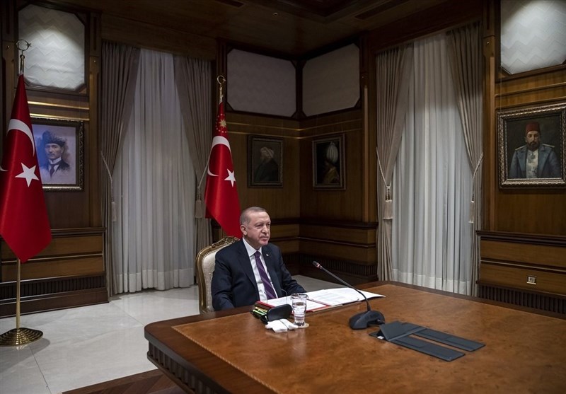 اردوغان در جستجوی برون­‌رفت از مخمصه