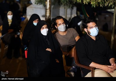 مراسم رونمایی از مستند دستمال سرخها در کهف الشهداء تهران