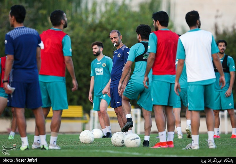 نویدکیا: سپاهان تنها رقیب باشگاه‌های پایتخت‌ است
