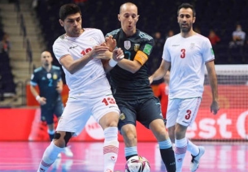 جام جهانی فوتسال| نخستین شکست ایران مقابل آرژانتین رقم خورد/ شاگردان ناظم‌الشریعه حریف ازبکستان شدند
