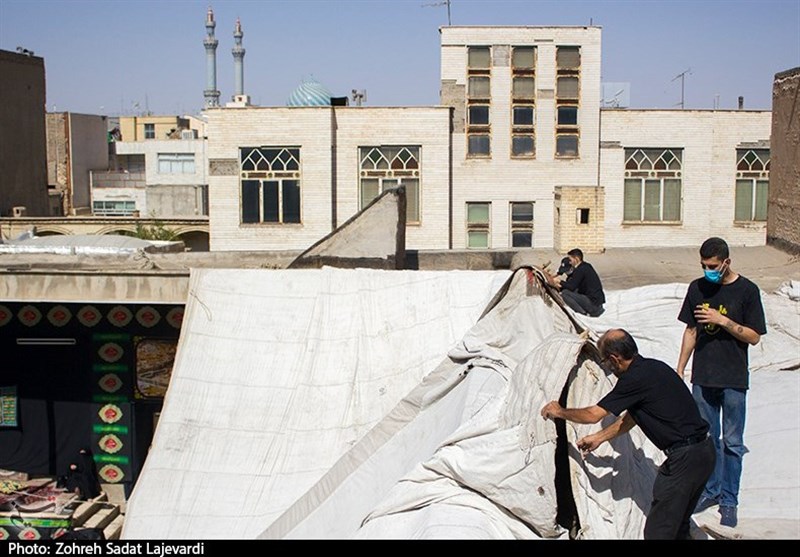 برپایی چادر عزای خانگی اباعبدالله(ع) در خانه تاریخی ضاد در قم + تصاویر